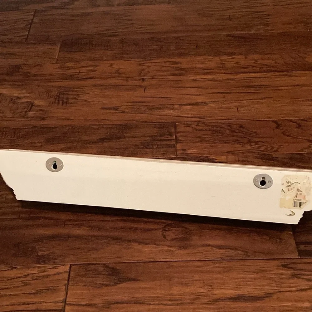 Decorative White Crown Molding Picture Ledge